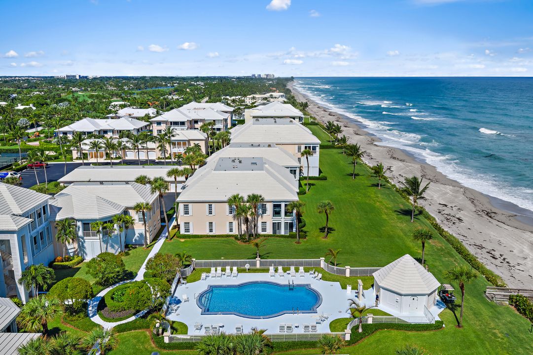 На продажу: $4,500,000 (2 спален, 2 ванн, 2360 Квадратных фут)