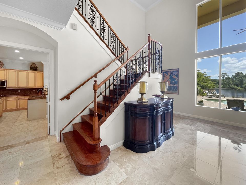 待售: $1,359,000 (5 贝兹, 6 浴室, 4882 平方英尺)