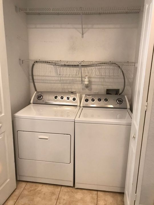 На продажу: $475,000 (3 спален, 3 ванн, 1880 Квадратных фут)