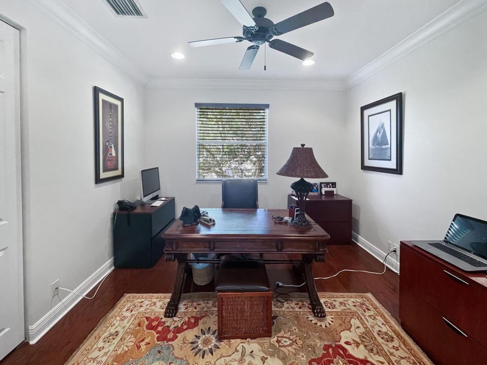 待售: $1,359,000 (5 贝兹, 6 浴室, 4882 平方英尺)