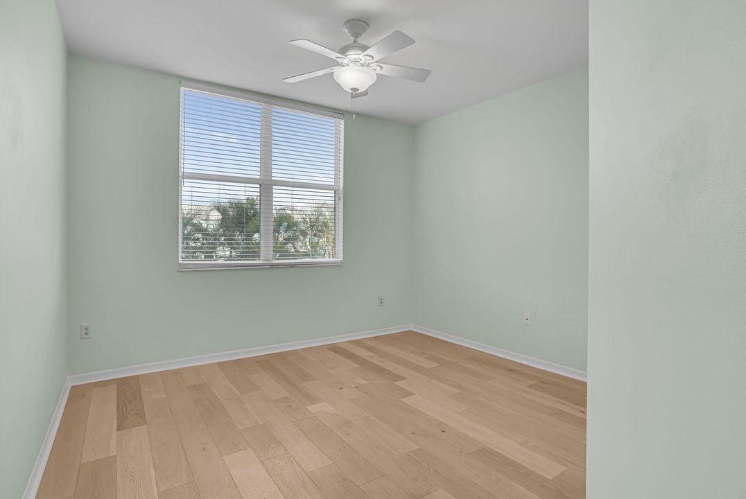 For Sale: $599,000 (3 beds, 2 baths, 1632 Square Feet)