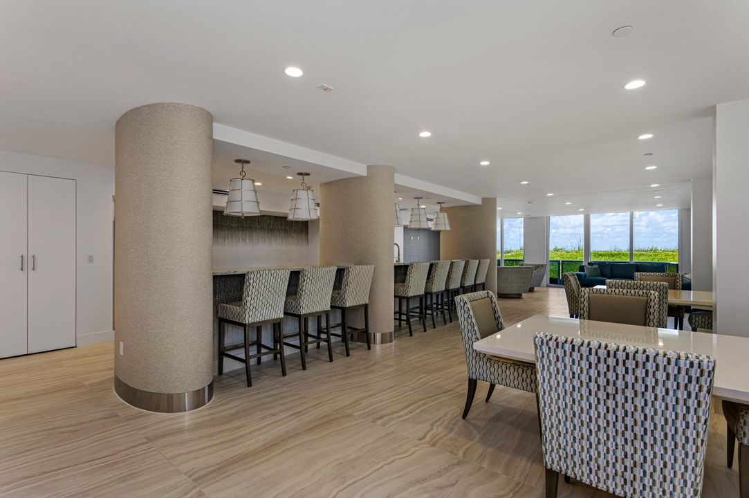 For Sale: $2,950,000 (3 beds, 3 baths, 2296 Square Feet)