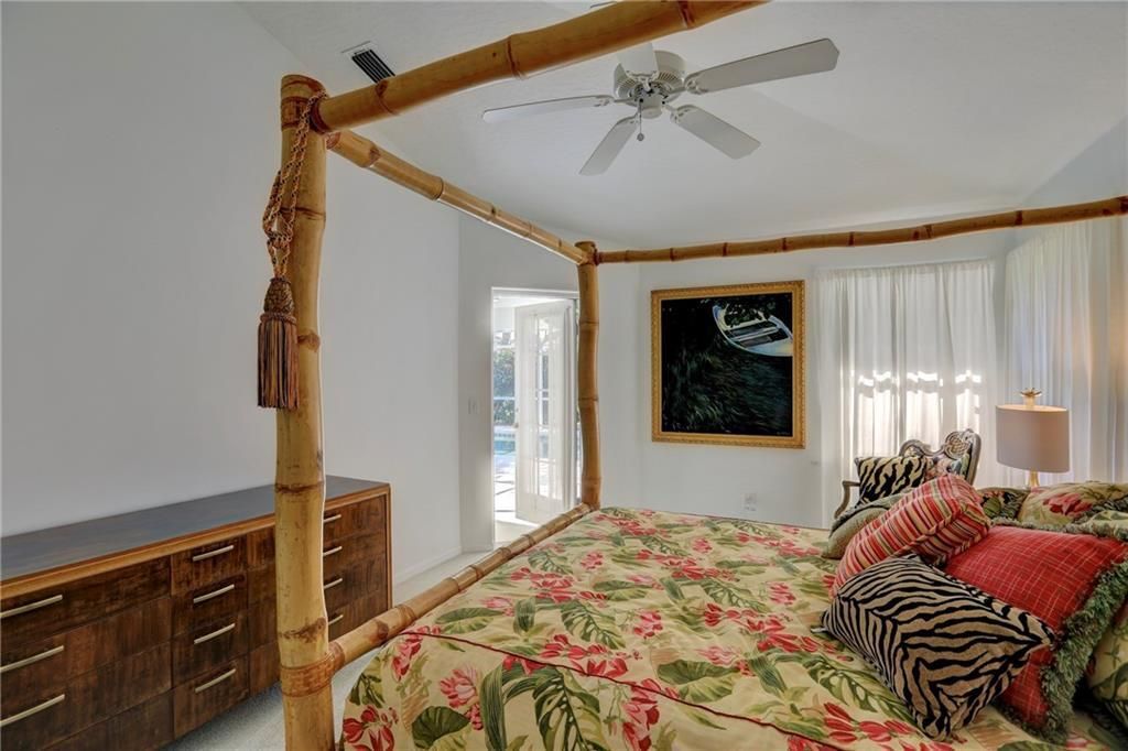 Active With Contract: $439,500 (3 beds, 2 baths, 1791 Square Feet)