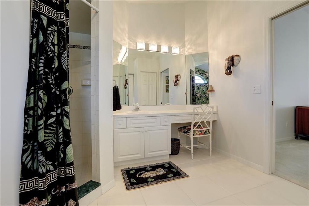 Active With Contract: $439,500 (3 beds, 2 baths, 1791 Square Feet)