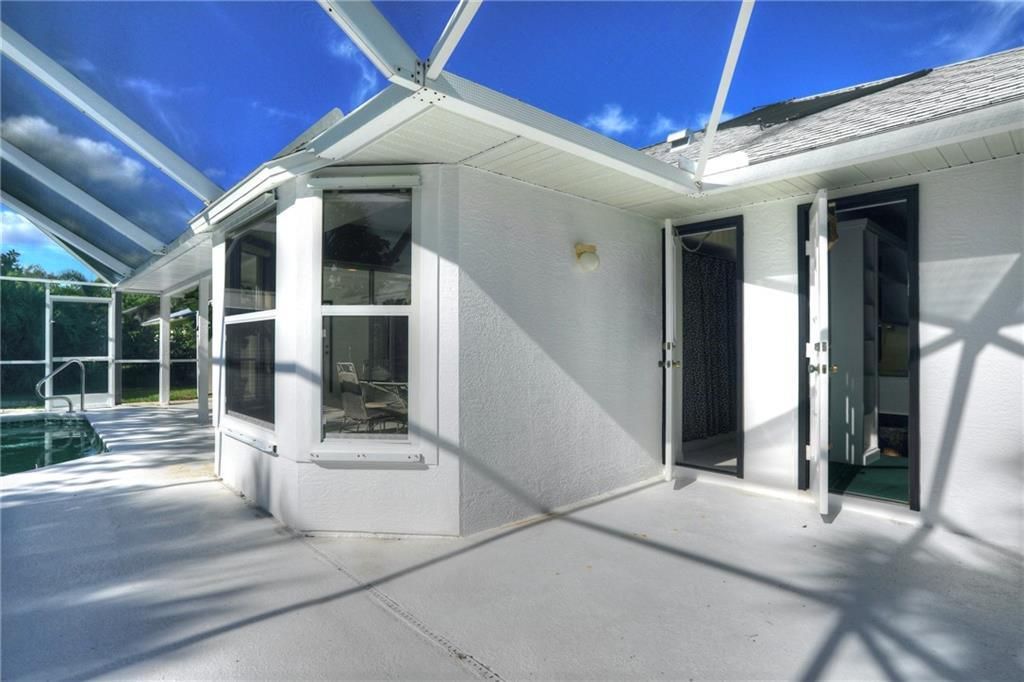 Active With Contract: $439,500 (3 beds, 2 baths, 1791 Square Feet)