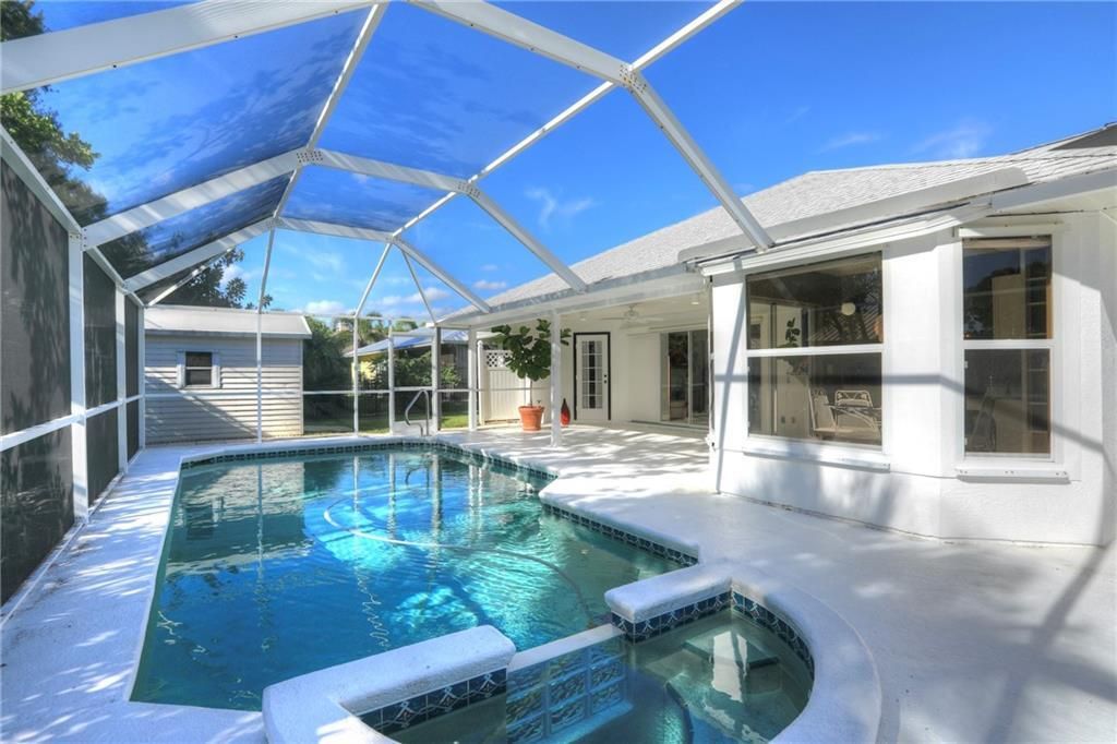 Active With Contract: $439,500 (3 beds, 2 baths, 1791 Square Feet)