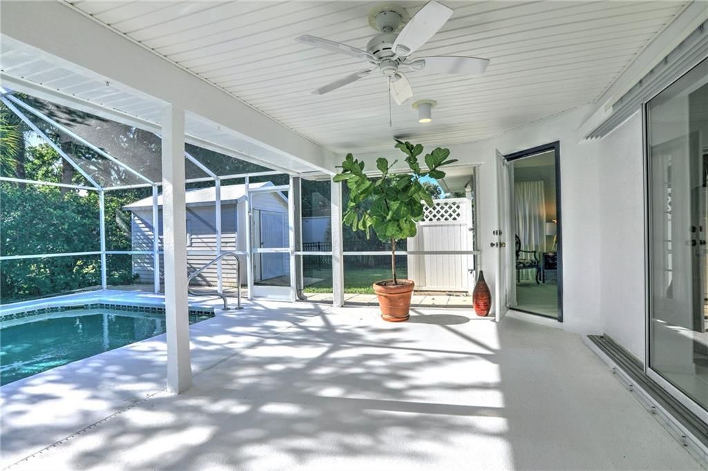 Active With Contract: $439,500 (3 beds, 2 baths, 1791 Square Feet)