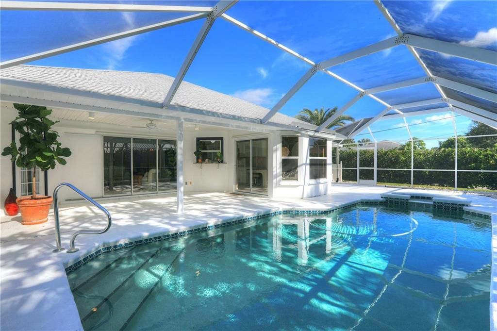 Active With Contract: $439,500 (3 beds, 2 baths, 1791 Square Feet)