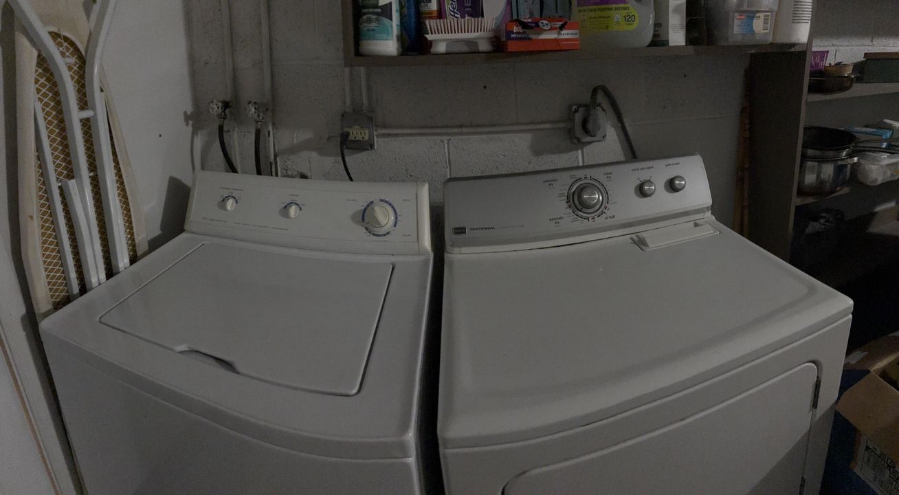 For Sale: $238,500 (2 beds, 2 baths, 1404 Square Feet)