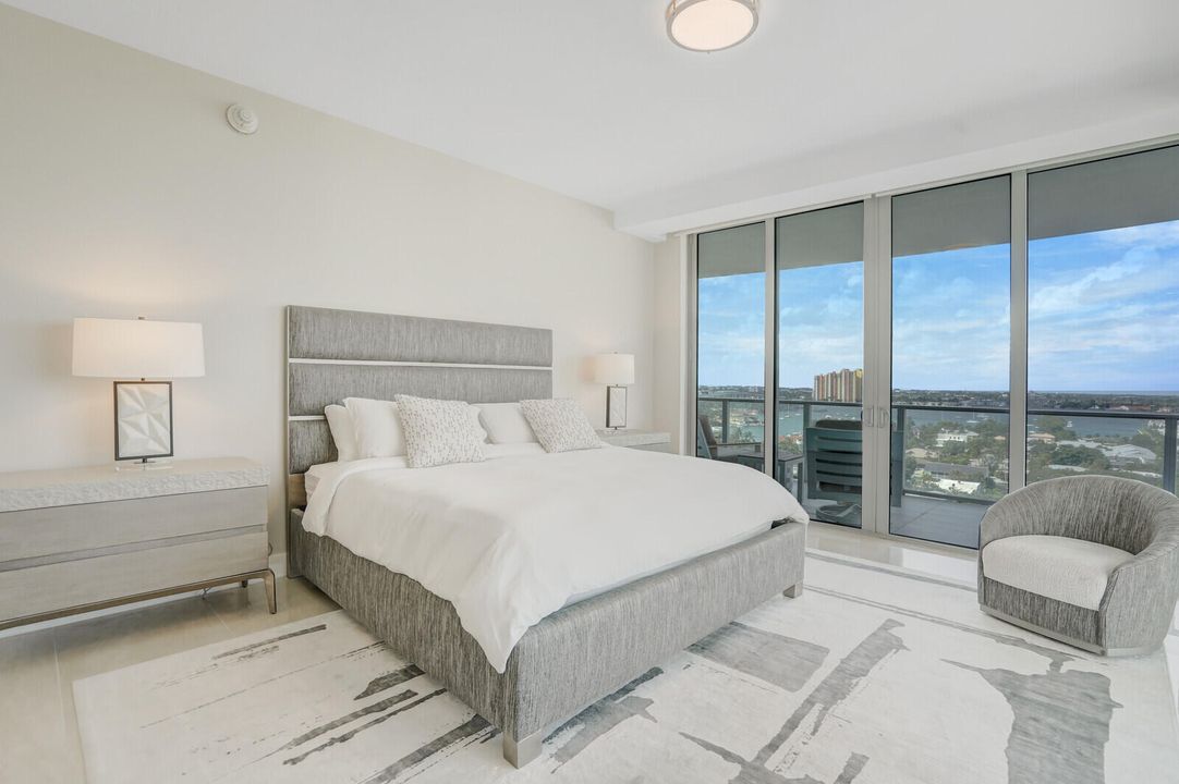 For Sale: $3,200,000 (2 beds, 2 baths, 2525 Square Feet)