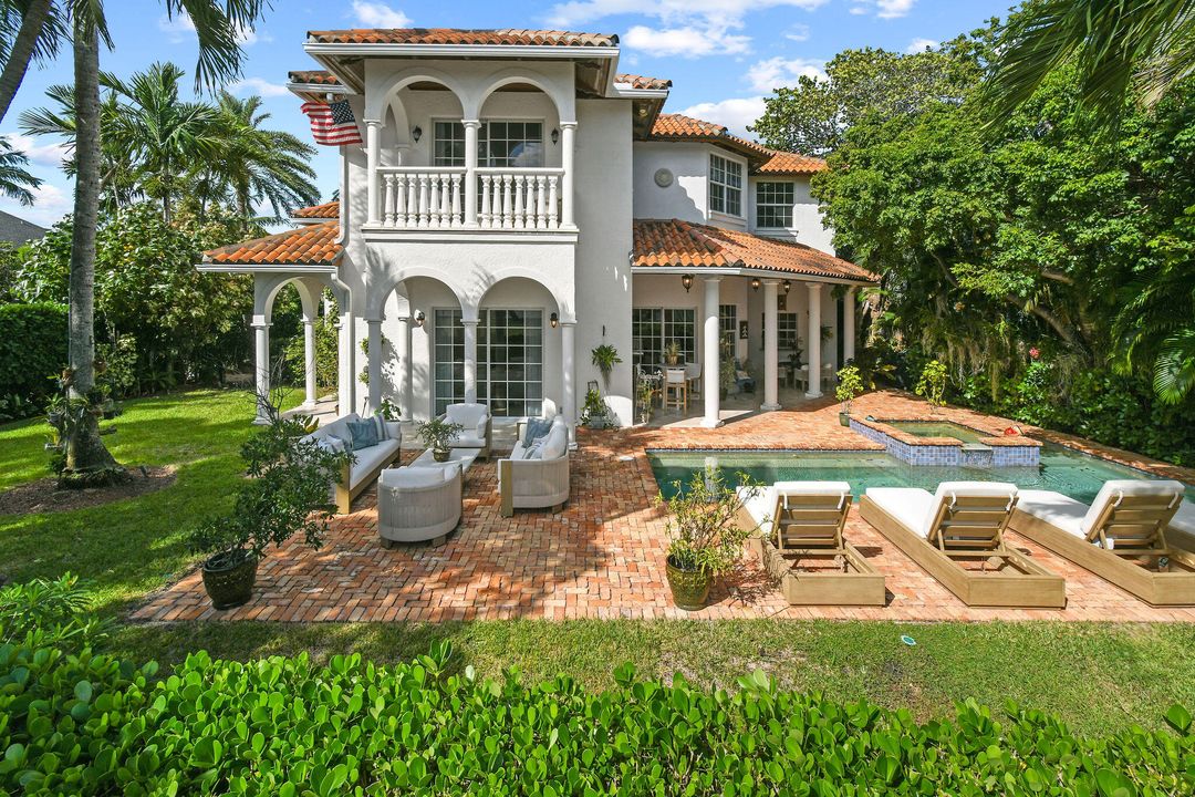 En Venta: $7,895,000 (5 camas, 5 baños, 4520 Pies cuadrados)