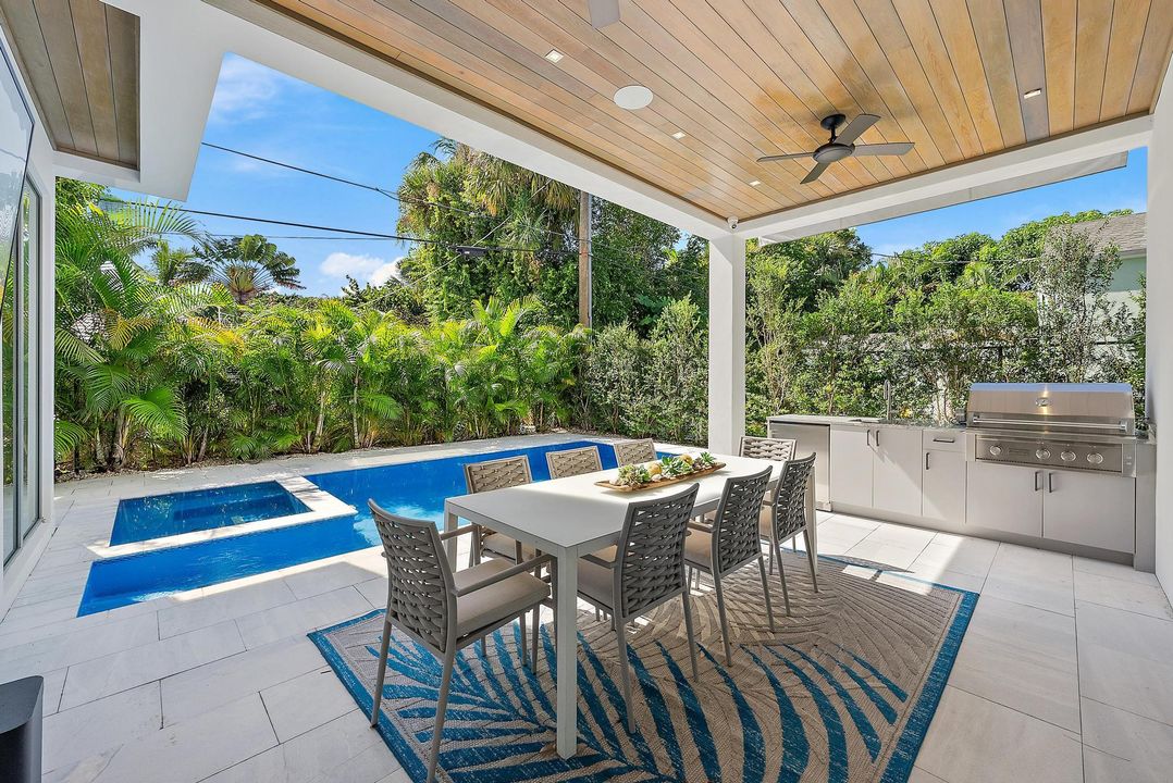 En Venta: $3,950,000 (4 camas, 4 baños, 3374 Pies cuadrados)