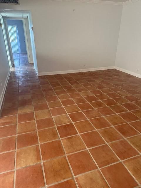 Под контрактом: $1,650 (2 спален, 2 ванн, 880 Квадратных фут)