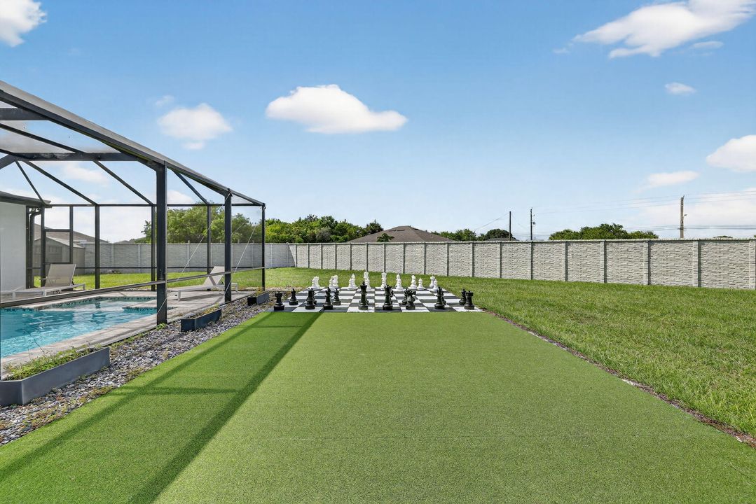 待售: $700,000 (5 贝兹, 3 浴室, 2934 平方英尺)