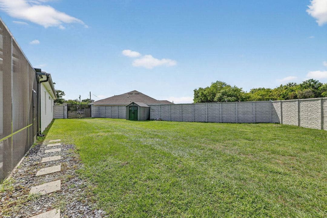 待售: $700,000 (5 贝兹, 3 浴室, 2934 平方英尺)