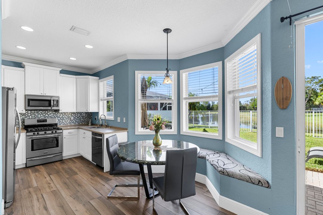 For Sale: $595,000 (3 beds, 2 baths, 2038 Square Feet)