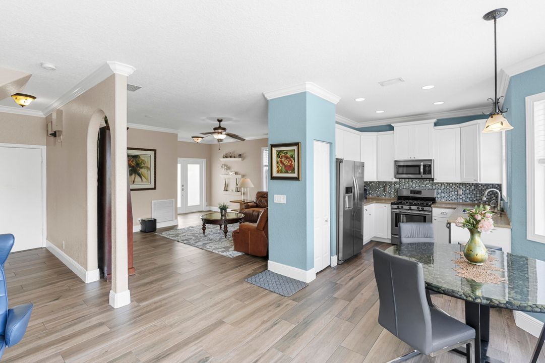 For Sale: $595,000 (3 beds, 2 baths, 2038 Square Feet)