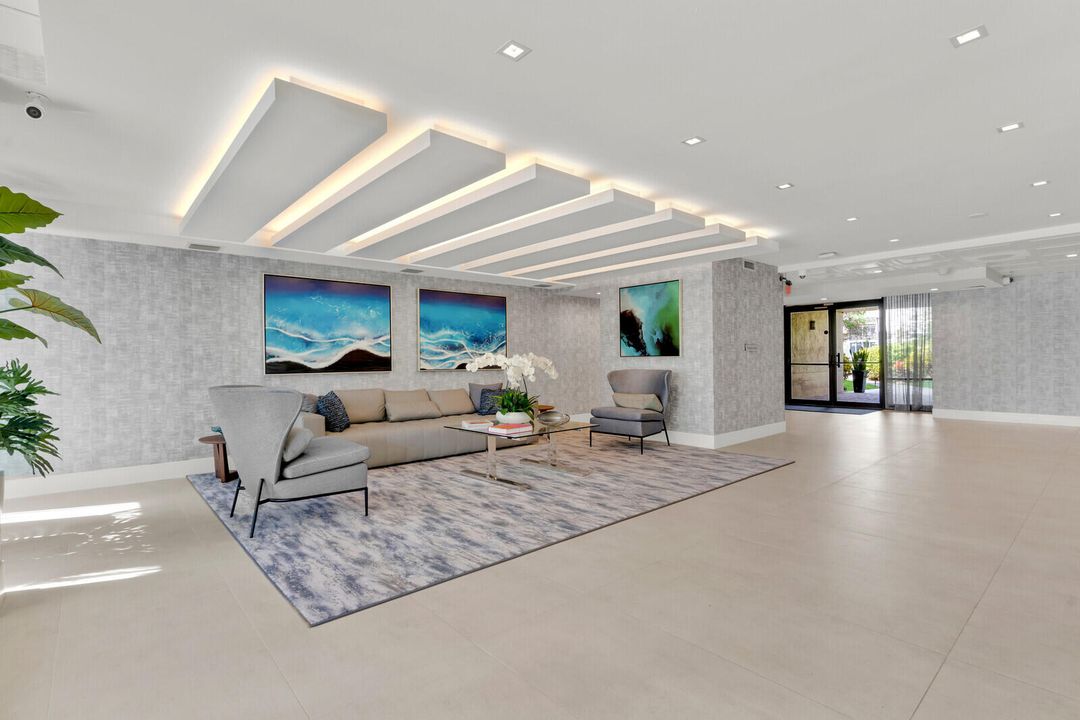 На продажу: $395,000 (2 спален, 2 ванн, 1284 Квадратных фут)