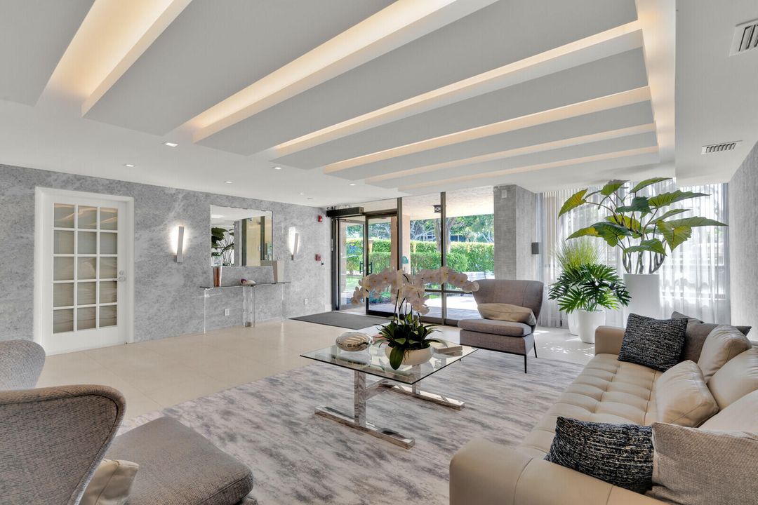 На продажу: $395,000 (2 спален, 2 ванн, 1284 Квадратных фут)