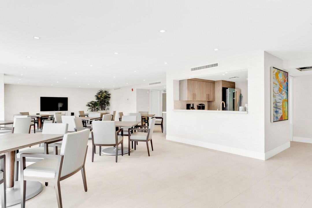 На продажу: $395,000 (2 спален, 2 ванн, 1284 Квадратных фут)