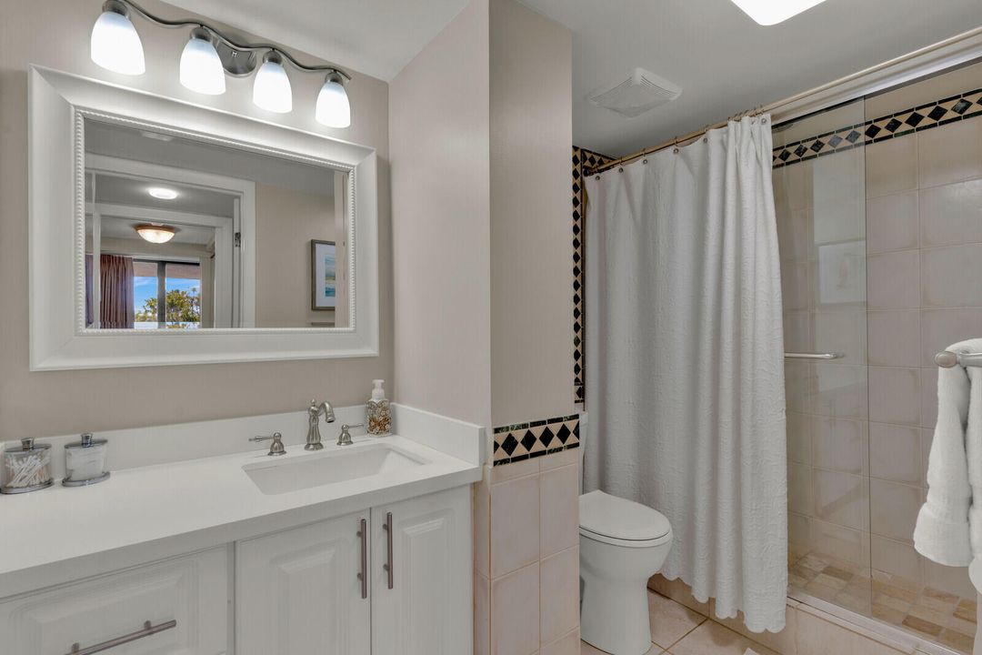 На продажу: $395,000 (2 спален, 2 ванн, 1284 Квадратных фут)