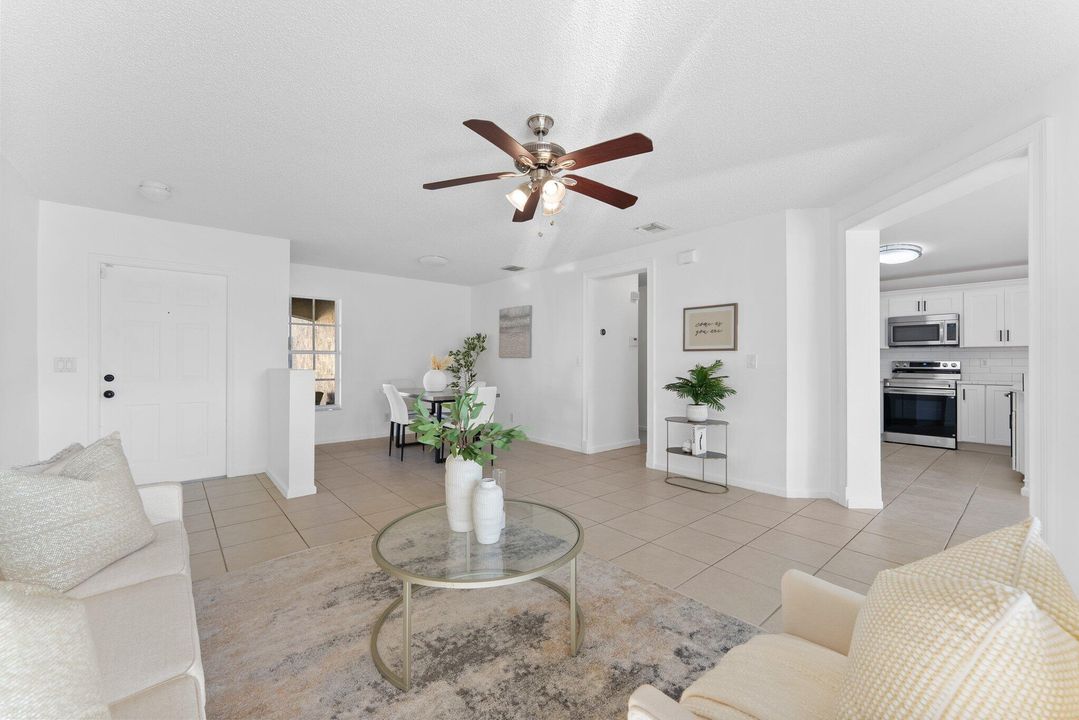 Active With Contract: $559,000 (4 beds, 2 baths, 2208 Square Feet)