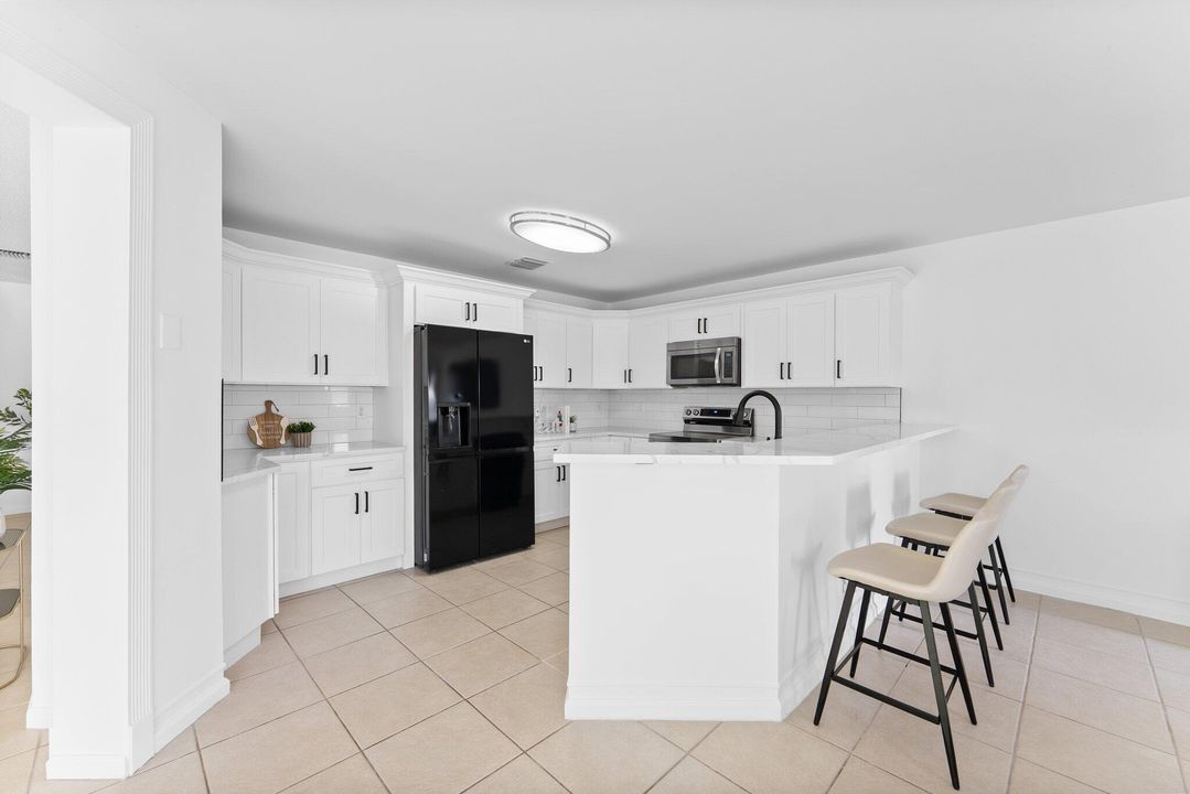 Active With Contract: $559,000 (4 beds, 2 baths, 2208 Square Feet)