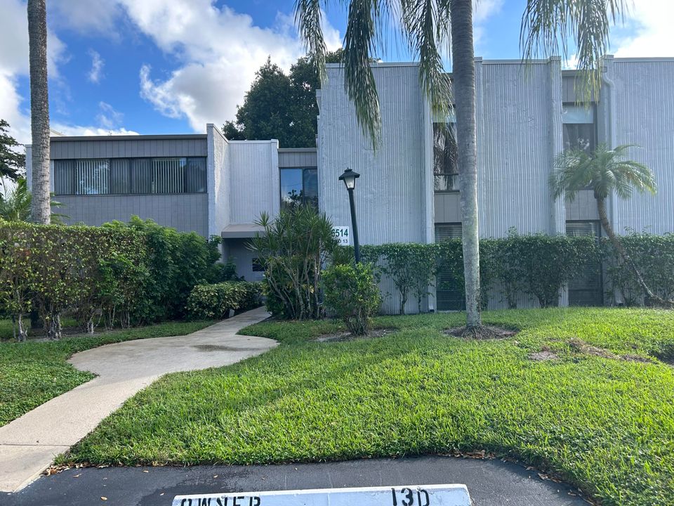 For Rent: $2,350 (2 beds, 2 baths, 1500 Square Feet)