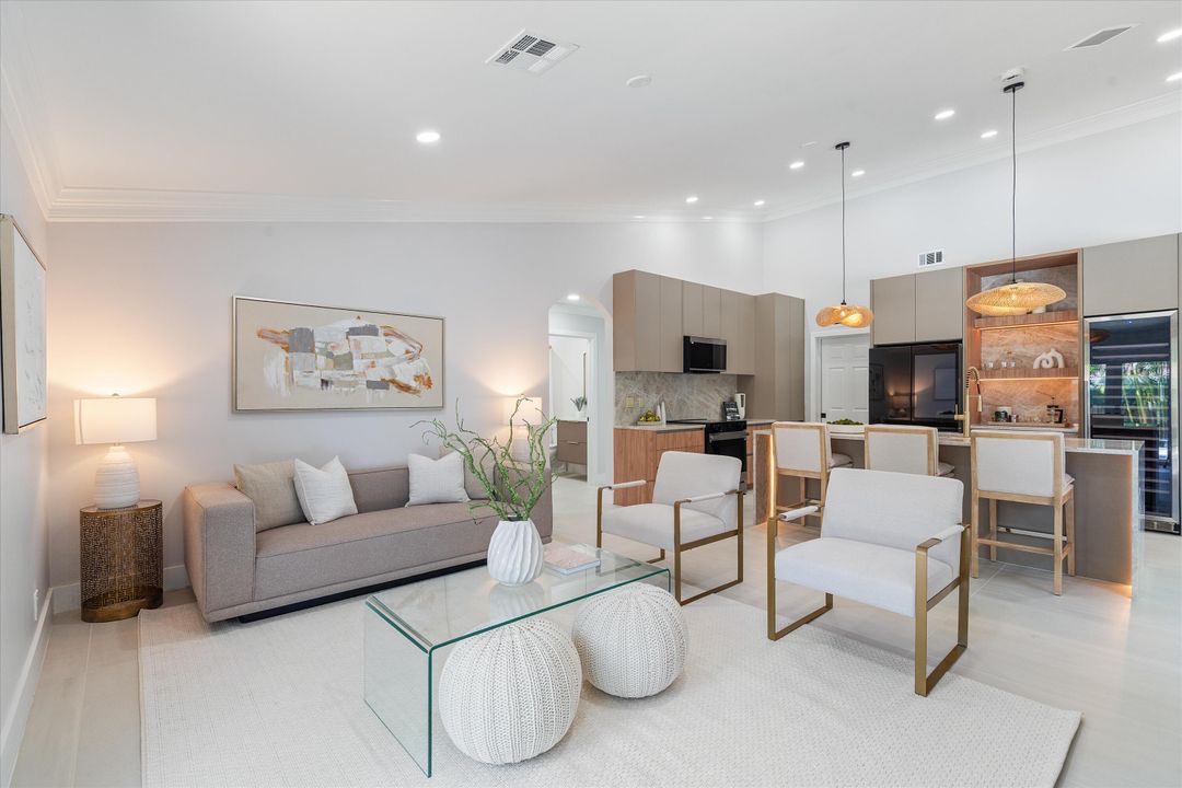 For Sale: $2,499,000 (4 beds, 2 baths, 2218 Square Feet)
