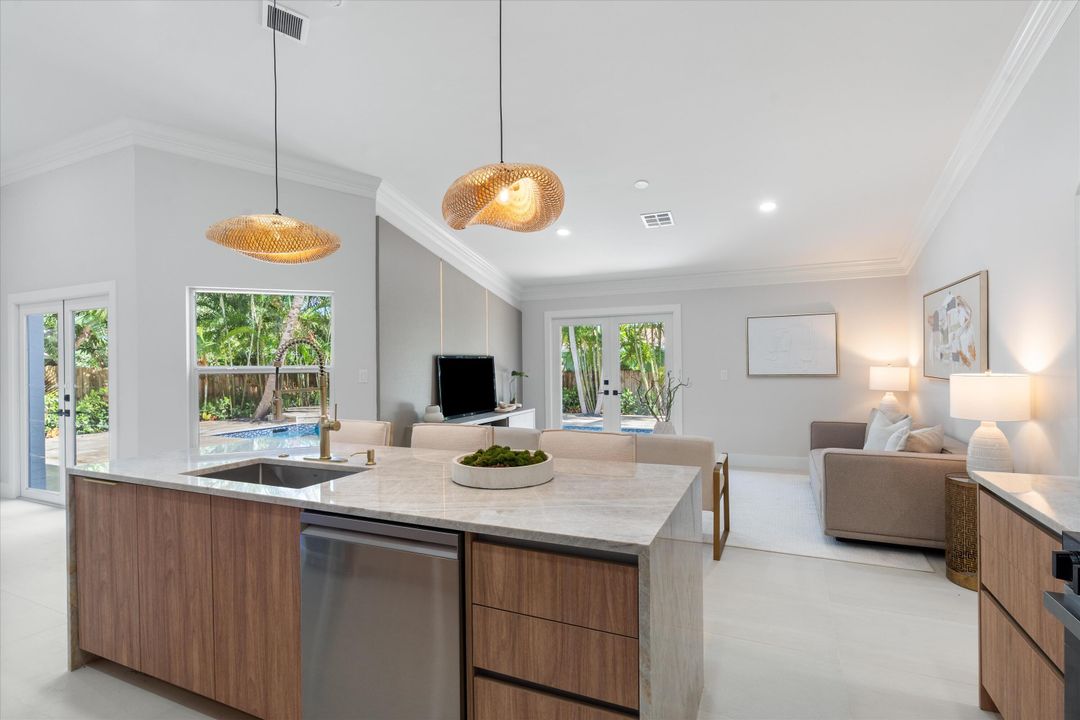 For Sale: $2,499,000 (4 beds, 2 baths, 2218 Square Feet)