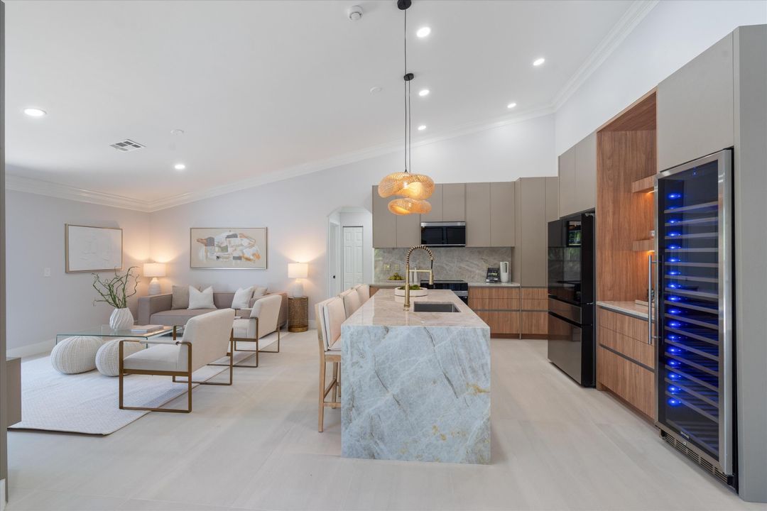 For Sale: $2,499,000 (4 beds, 2 baths, 2218 Square Feet)