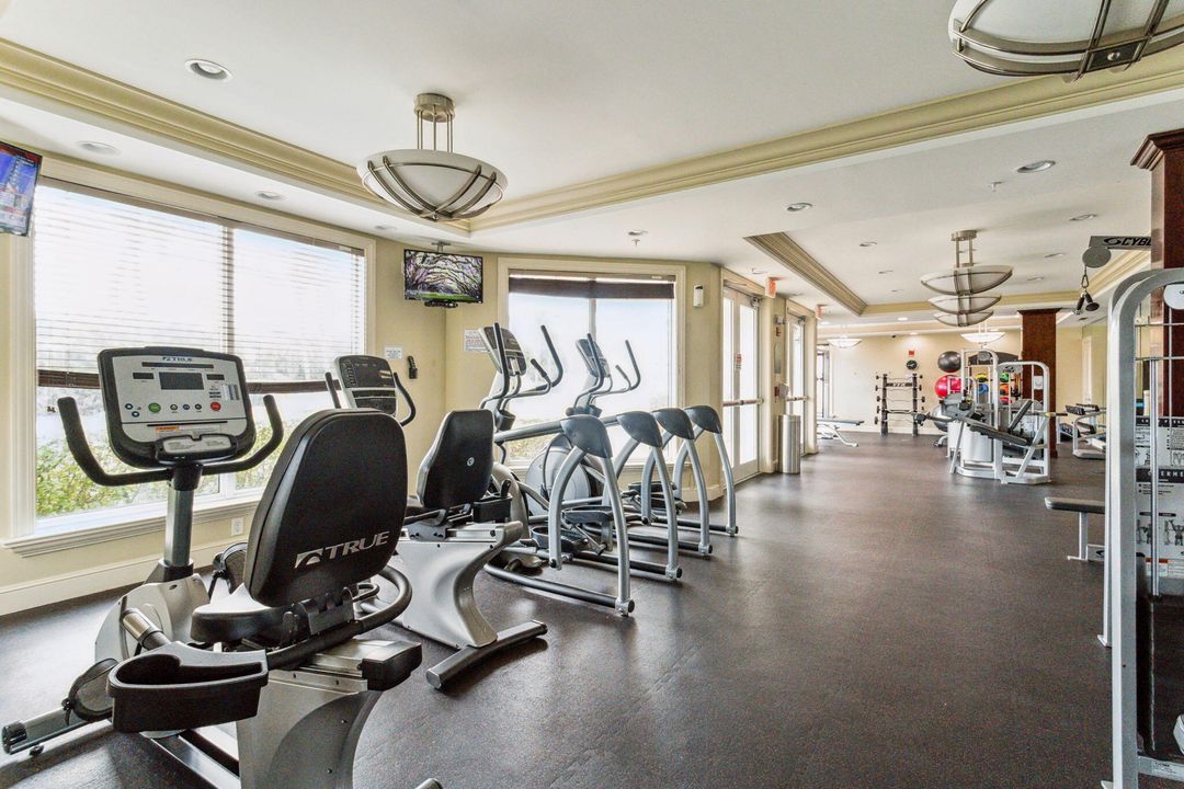 For Sale: $599,000 (3 beds, 2 baths, 1632 Square Feet)