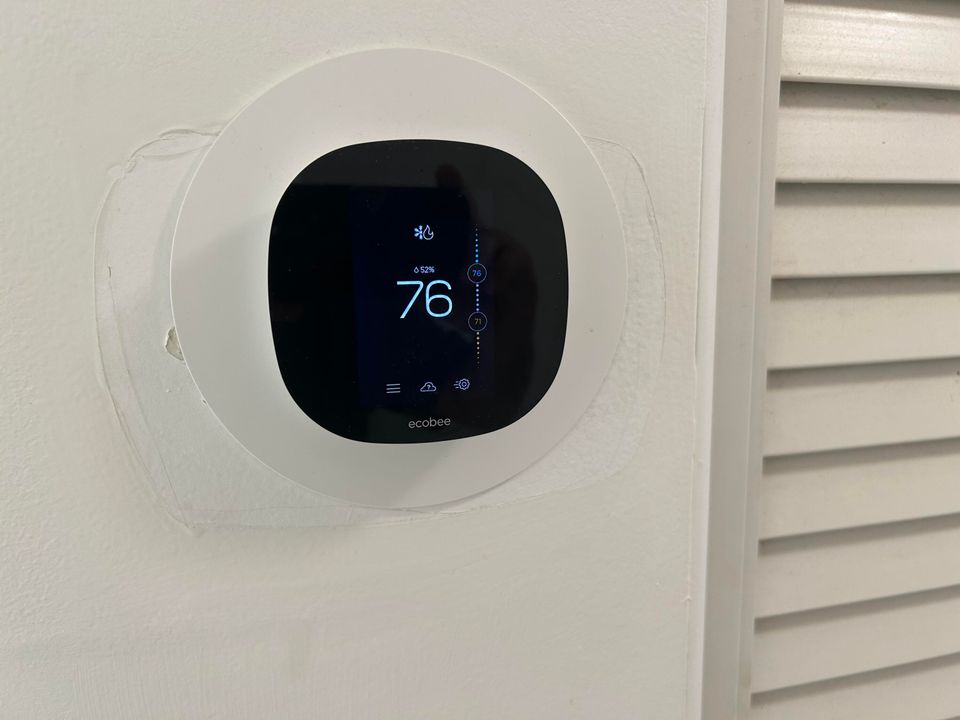 For Rent: $2,350 (2 beds, 2 baths, 1500 Square Feet)