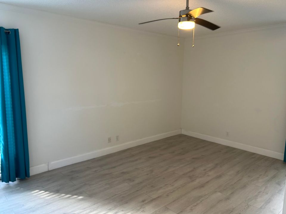 For Rent: $2,350 (2 beds, 2 baths, 1500 Square Feet)