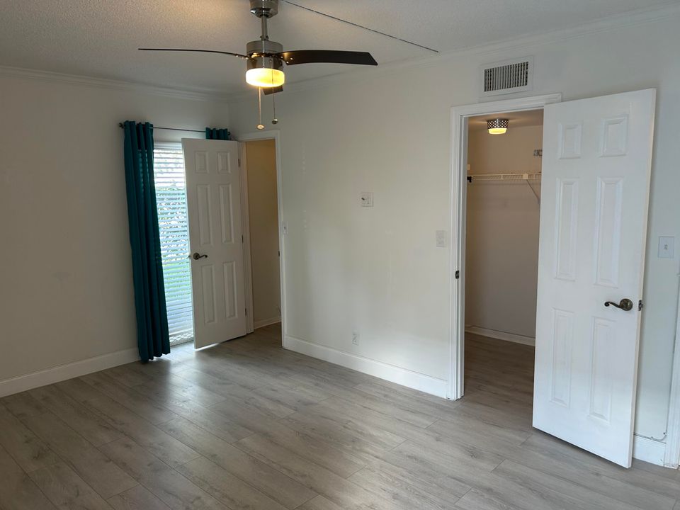 For Rent: $2,350 (2 beds, 2 baths, 1500 Square Feet)
