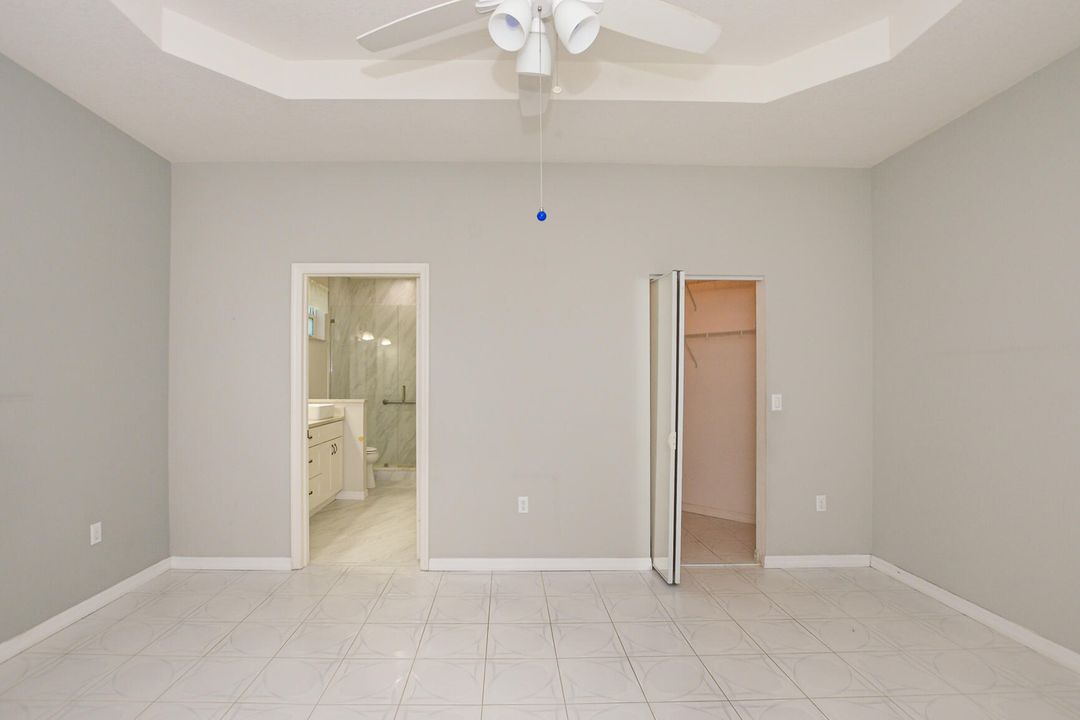 Active With Contract: $325,000 (3 beds, 2 baths, 1684 Square Feet)