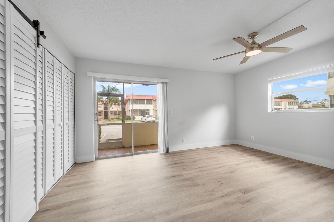 For Rent: $1,495 (1 beds, 1 baths, 720 Square Feet)