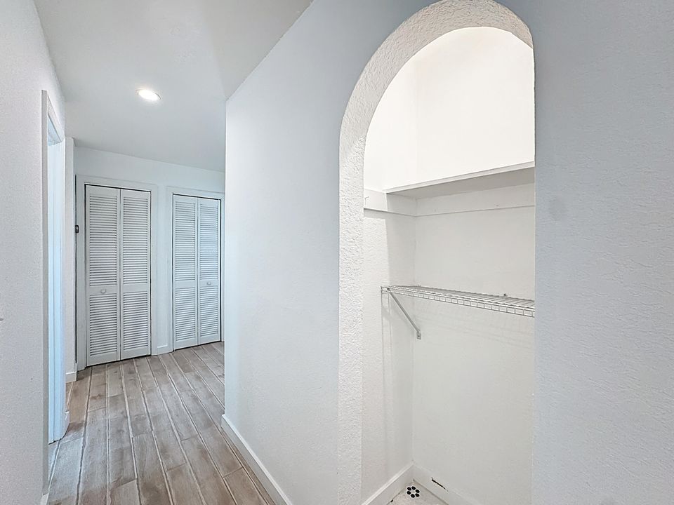 For Sale: $619,500 (3 beds, 2 baths, 1437 Square Feet)