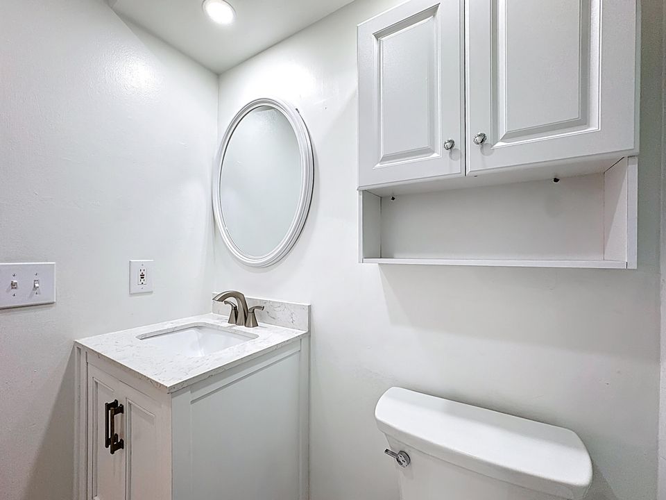 For Sale: $619,500 (3 beds, 2 baths, 1437 Square Feet)