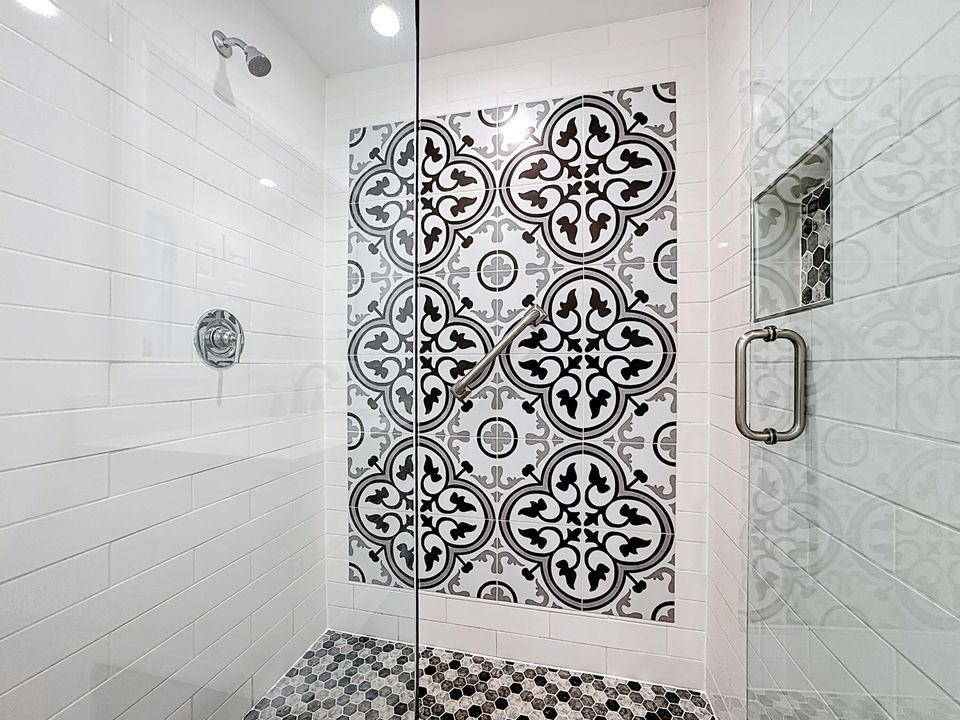 For Sale: $619,500 (3 beds, 2 baths, 1437 Square Feet)