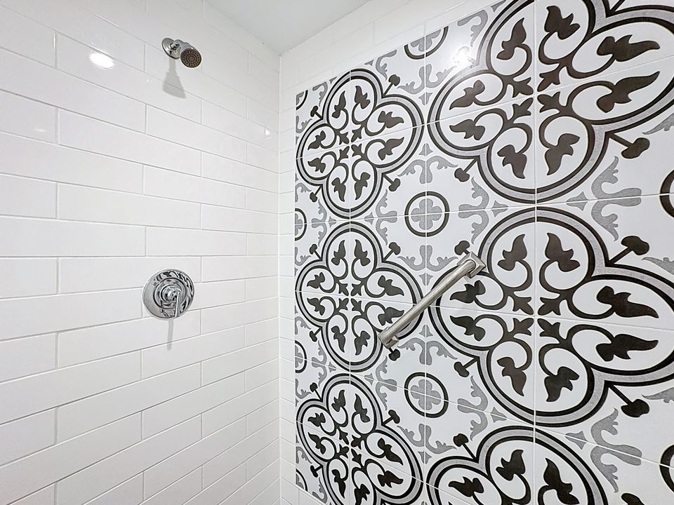 For Sale: $619,500 (3 beds, 2 baths, 1437 Square Feet)