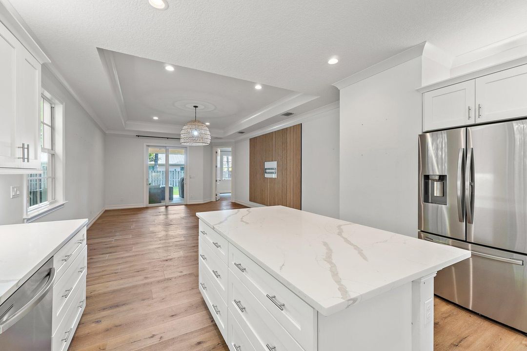 Active With Contract: $775,000 (4 beds, 2 baths, 1928 Square Feet)