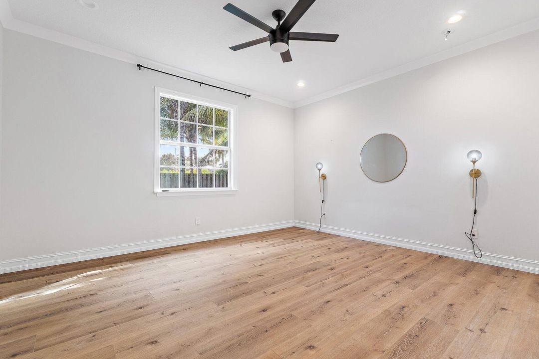 Active With Contract: $775,000 (4 beds, 2 baths, 1928 Square Feet)