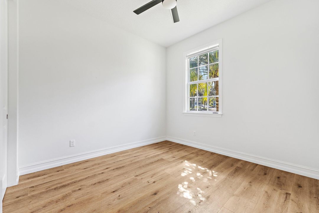 Active With Contract: $775,000 (4 beds, 2 baths, 1928 Square Feet)