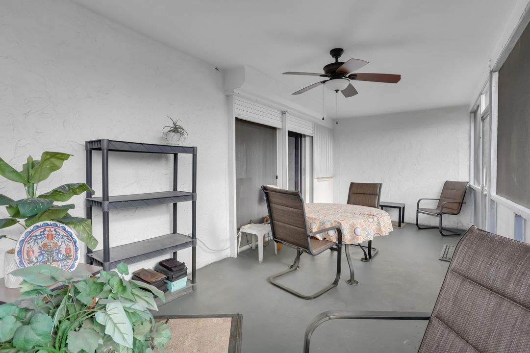 For Sale: $275,000 (2 beds, 2 baths, 1364 Square Feet)