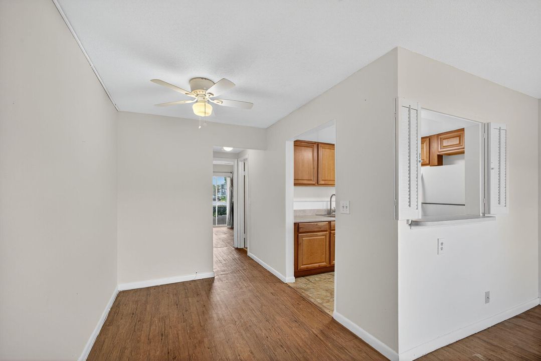 For Sale: $70,000 (1 beds, 1 baths, 570 Square Feet)