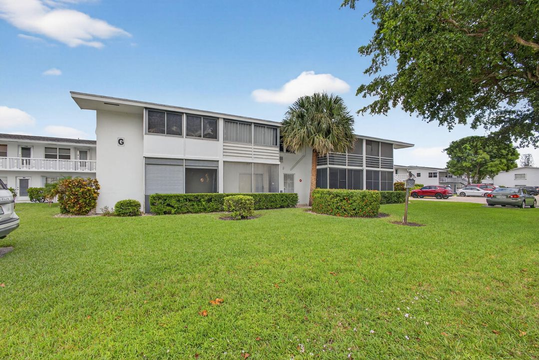 For Sale: $70,000 (1 beds, 1 baths, 570 Square Feet)