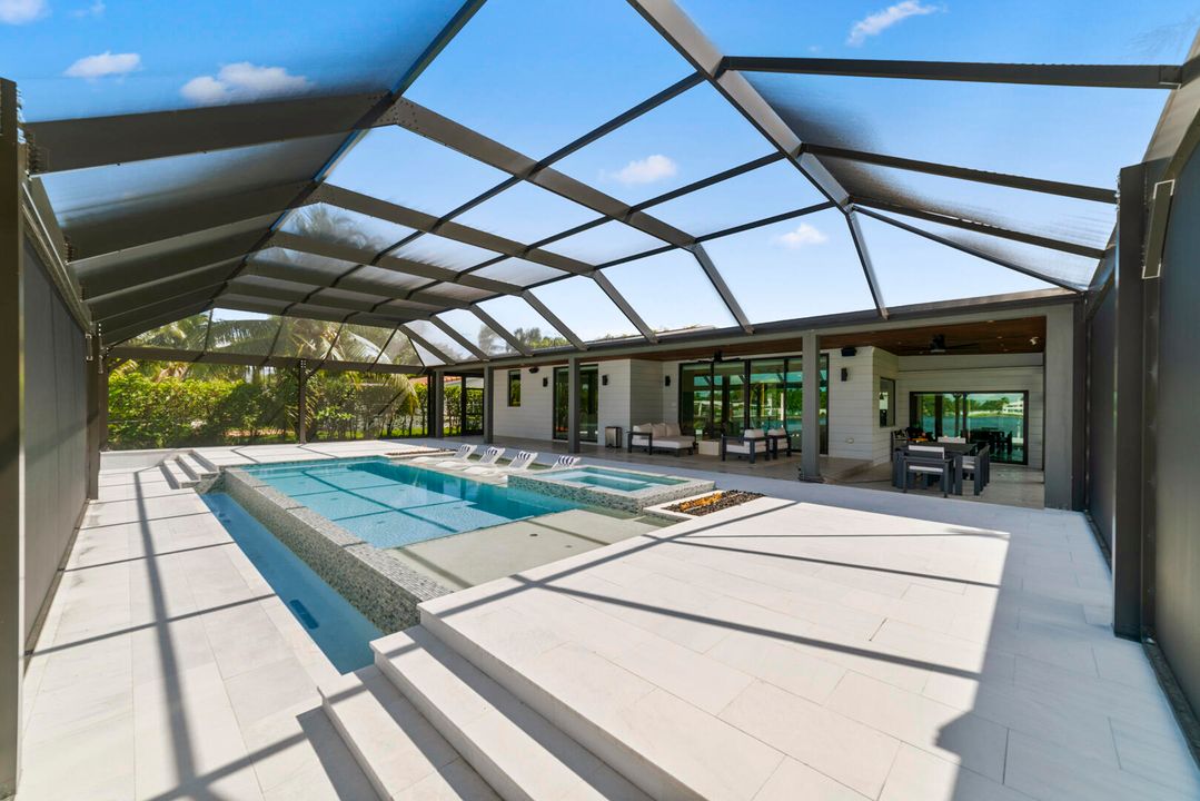 For Sale: $2,390,000 (4 beds, 4 baths, 2150 Square Feet)