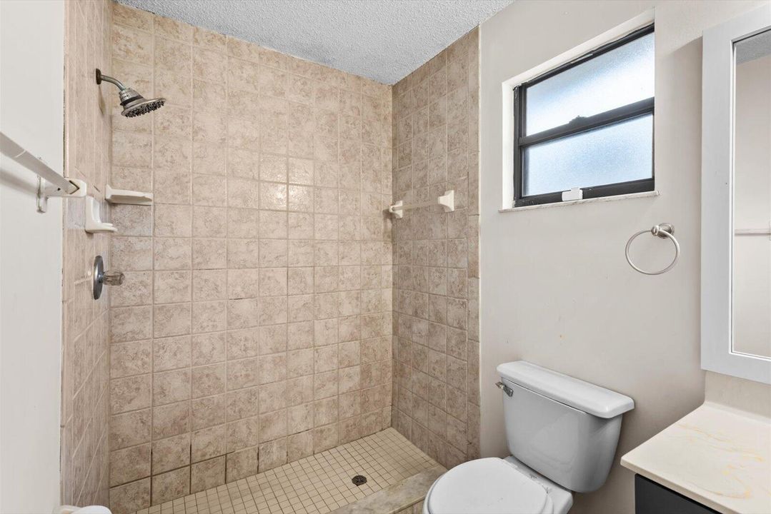 待售: $319,000 (3 贝兹, 2 浴室, 1312 平方英尺)