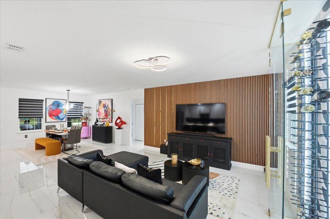 Active With Contract: $419,900 (3 beds, 2 baths, 1600 Square Feet)